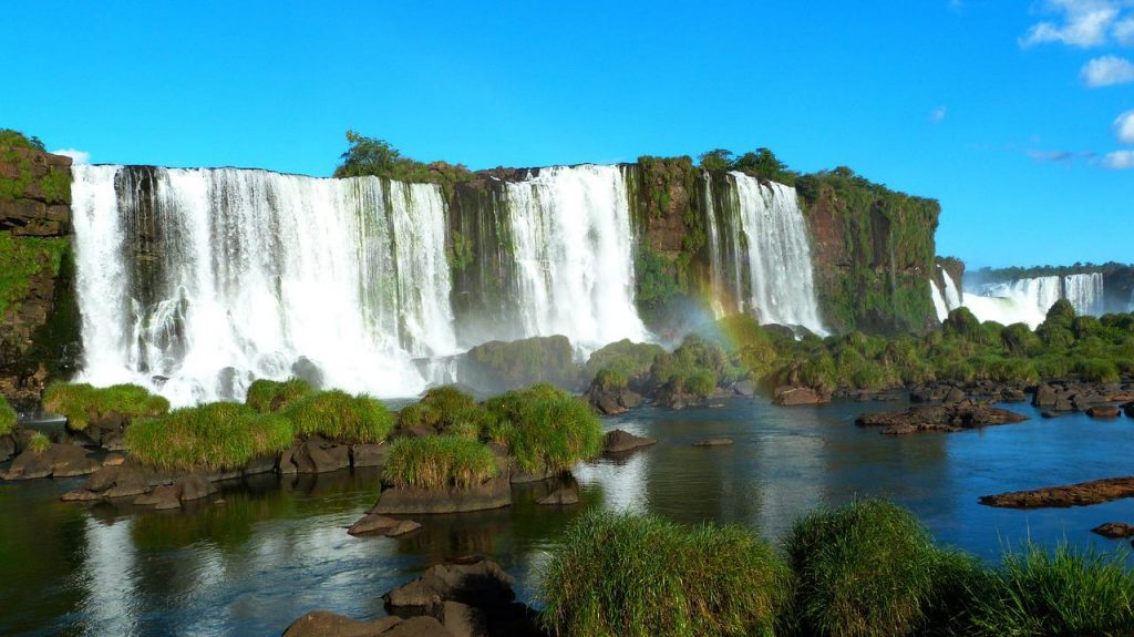 ¿Dónde quedan las Cataratas del Iguazu?