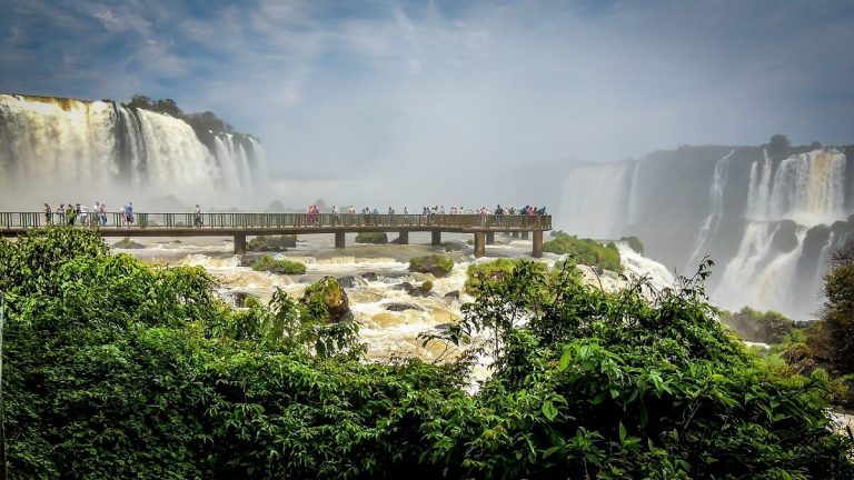 Que hacer en Cataratas del Iguazu por temporada
