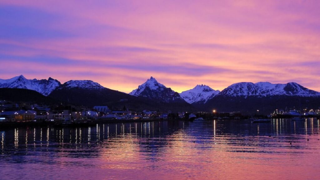 What to do at night in Ushuaia