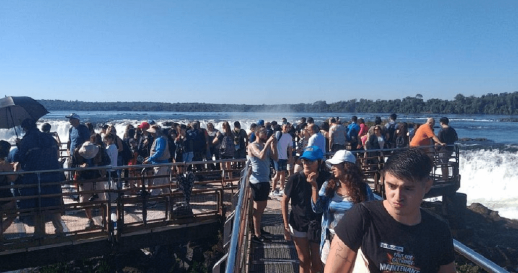 Puerto Iguazú the city reported record numbers of visitors after the May 2023 holiday