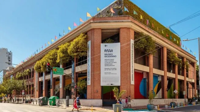 Buenos Aires Modern Art Museum Free During Heatwave